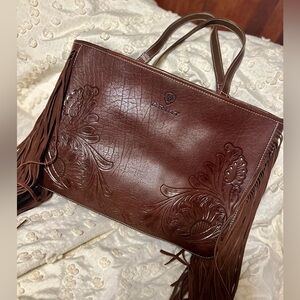 New Ariat Victoria Concealed Carry Tote